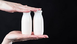 Zijn probiotische drankjes en yoghurts nu wel of niet goed voor je?