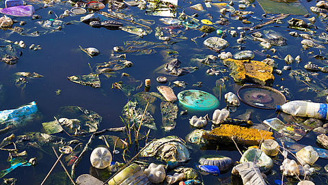 Volksgezondheid niet in gevaar door microplastic in drinkwater