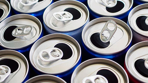 Ook drankblikjes moeten onder de statiegeldregeling vallen