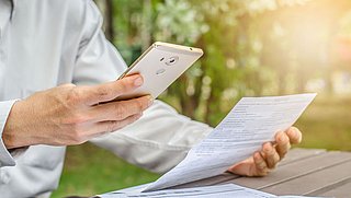 'Let op voor dure doorverbindnummers BelastingTelefoon'