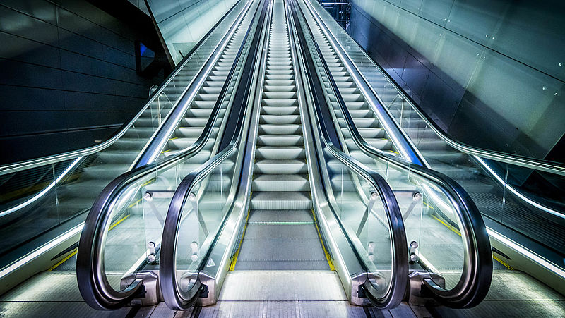 Liftinstituut start campagne voor veilig gebruik roltrap