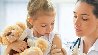 Vaccinatieplicht voor kinderen op crèches voorlopig niet van kracht