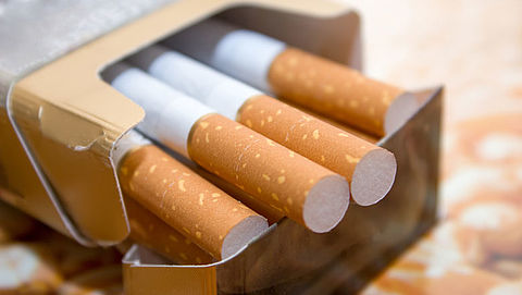 Sigaretten en shag alleen nog in neutrale verpakkingen