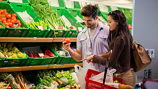 Steeds meer supermarkten zijn tot 22:00 open
