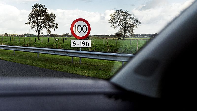 Verlaging maximumsnelheid op sommige plekken vandaag al van kracht