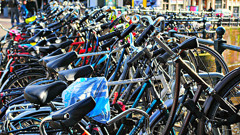 Als fietser aangereden door auto: wat moet je doen?