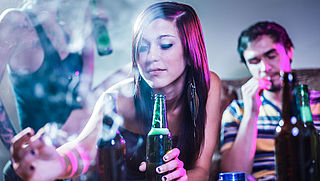Steekproef: minderjarige kan alcohol laten bezorgen