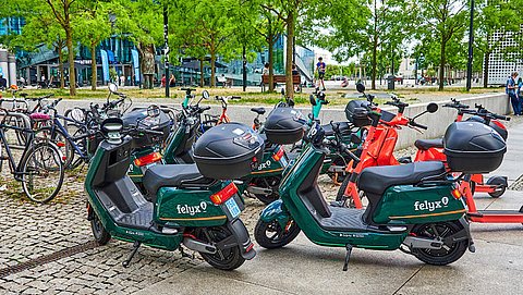 Risico op boete bij verkeerd parkeren deelscooter Felyx