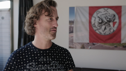 Ajax-fans wachten al maanden op nieuw shirt | Radar Checkt!