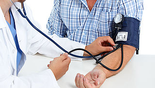 'Behandeling hoge bloeddruk bij dementie toch mogelijk'