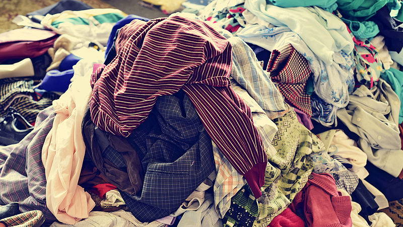 Dit is waarom je recyclebare kleding tijdelijk niet moet inleveren