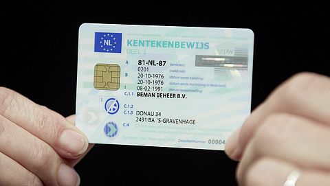 Kentekenbewijs aanvragen bij 'mijnkentekenbewijs.nl', is dat betrouwbaar? | Radar checkt