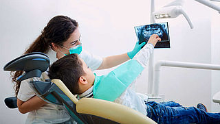 'Tandarts maakt te snel röntgenfoto van kindergebit'