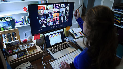 'Opnames Zoom-gesprekken online te vinden, accounts verkocht via dark web'