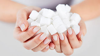 Nederlanders eten nog steeds veel te veel suiker en zout
