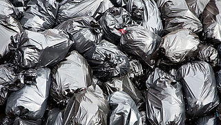 Rechter verwijst Arnhemse afvalpas voorlopig naar de prullenbak