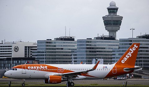 'Enkel om Schiphol te gebruiken al 50 euro per passagier meer'