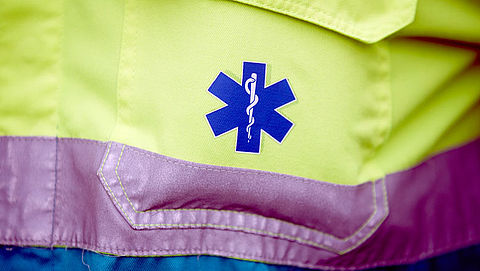 'Ambulances vaak te laat door tekort aan geld en personeel'