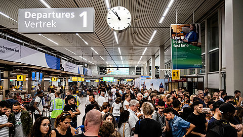 Schiphol kampt nog met vertragingen door naweeën storing