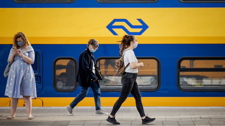 NS schrapt nog meer ticketservicebalies op stations