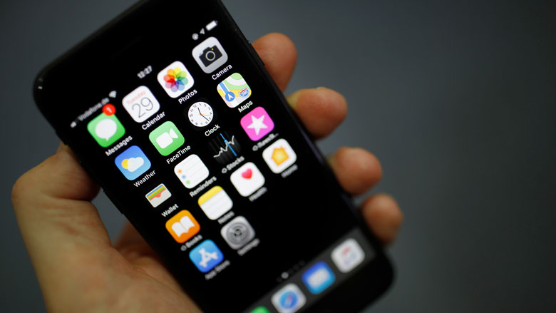 'Apple vertraagde opzettelijk prestaties iPhone'