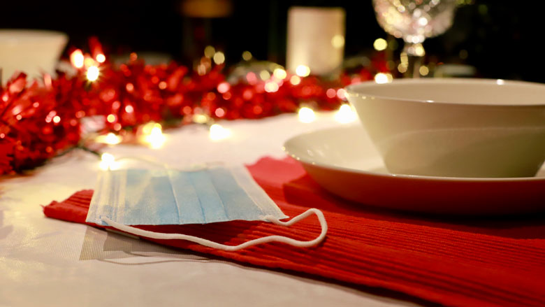 WHO: 'Draag mondkapje tijdens kerstdiner'