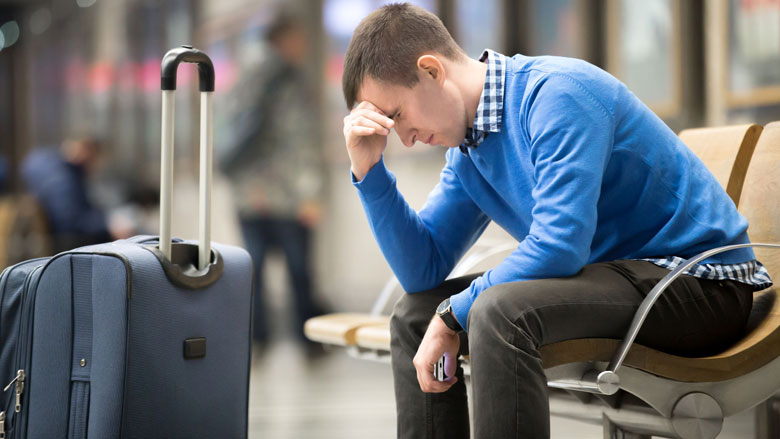 Passagiers die aansluitende vlucht missen kunnen claimen indienen op bestemming