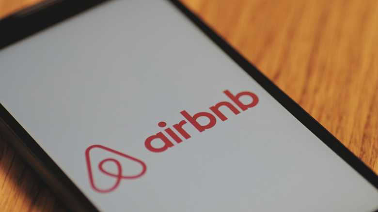Veel Amsterdamse pandjesbazen verhuren op Airbnb