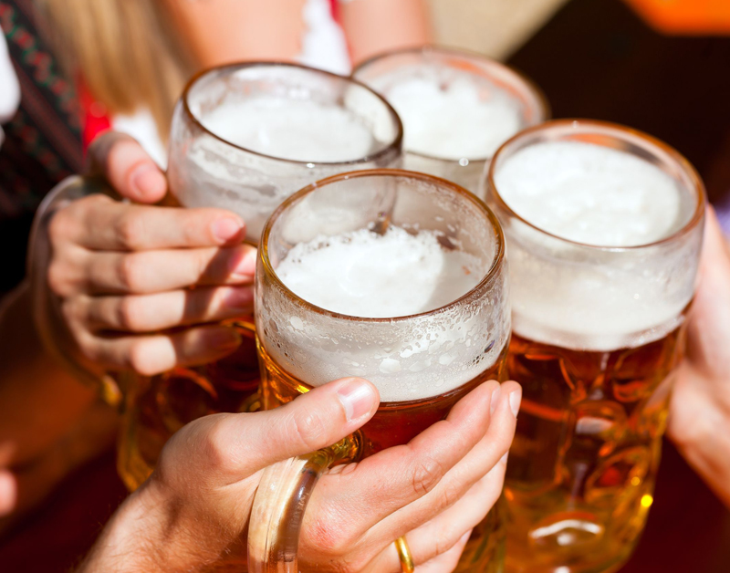Minder bier voor Duitsers en geen wapens meer via Facebook