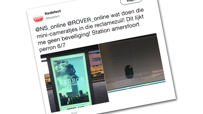 Ophef over billboards met camera's op stations