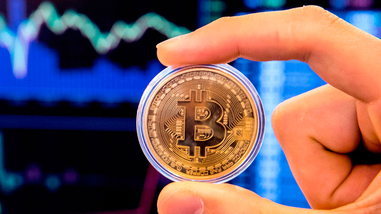 Beursbaas vergelijkt bitcoin met Pokémonkaart