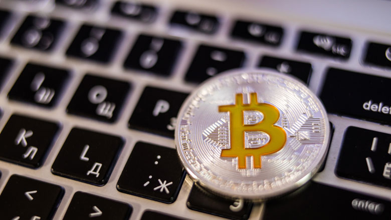 Bitcoinprijs na maanden weer boven 8000 dollar