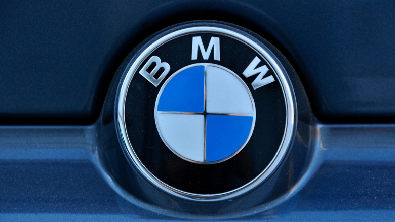 BMW roept auto's terug om airbagproblemen
