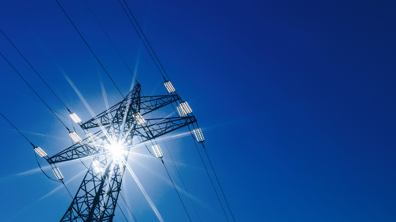 Mogelijk meer kans op kinderleukemie door elektriciteitslijnen