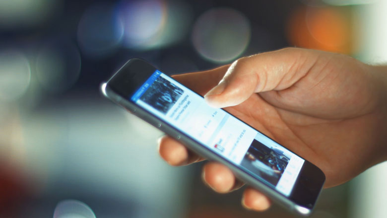 Facebooken zorgt voor slechter humeur, aldus Facebook