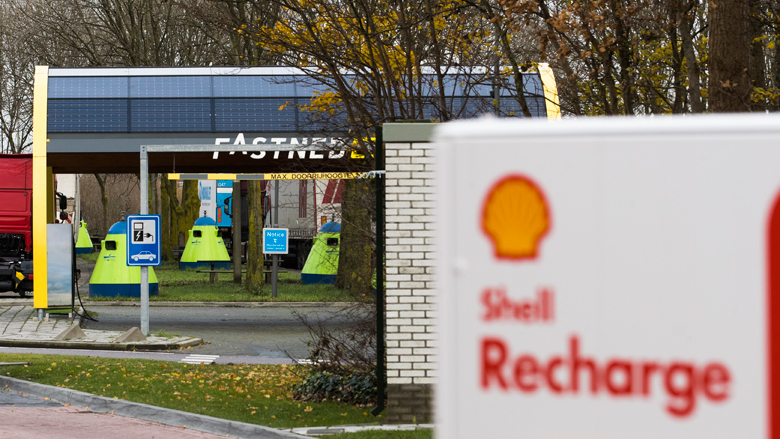 Fastned opnieuw naar de rechter om laadpunten