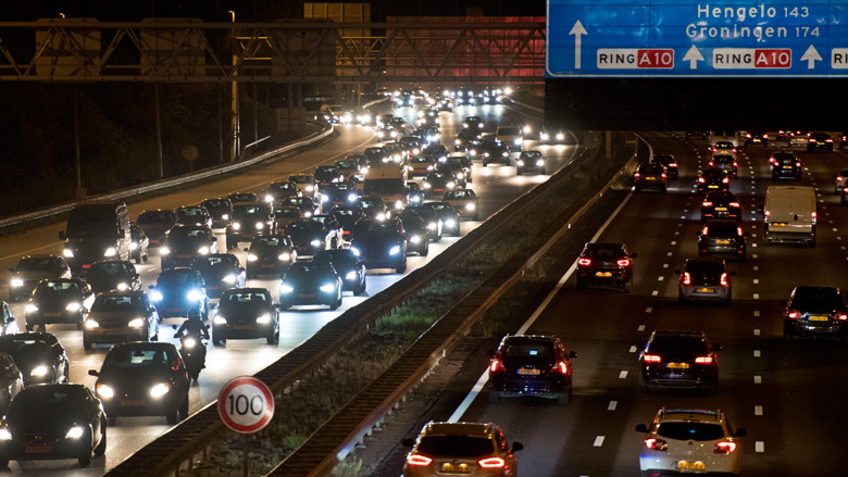 LeasePlan pleit voor rekeningrijden tegen filedruk