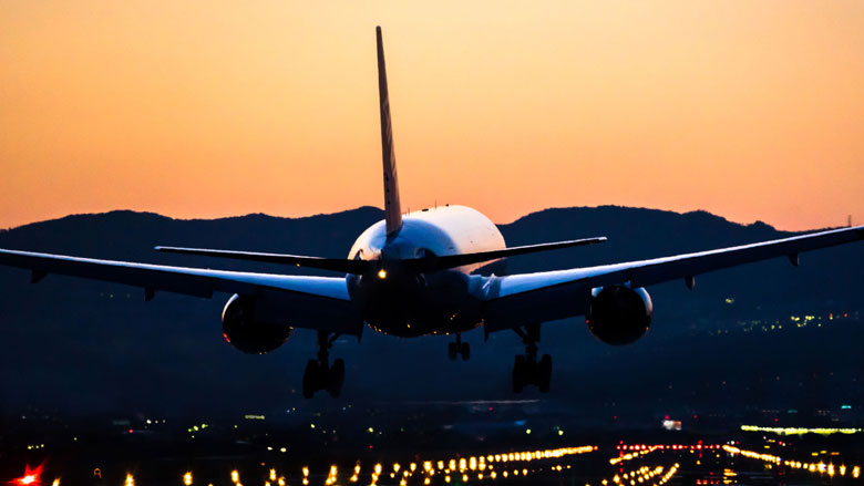 'Geen nachtelijke vakantievluchten meer op Schiphol'