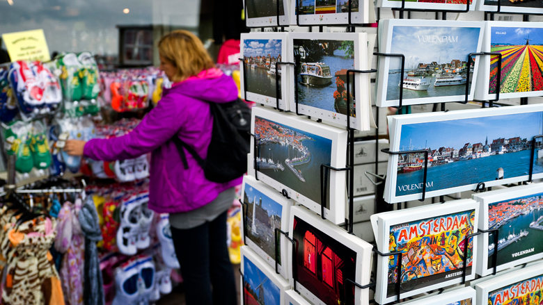 Amsterdam verbiedt nieuwe toeristenwinkels in centrum