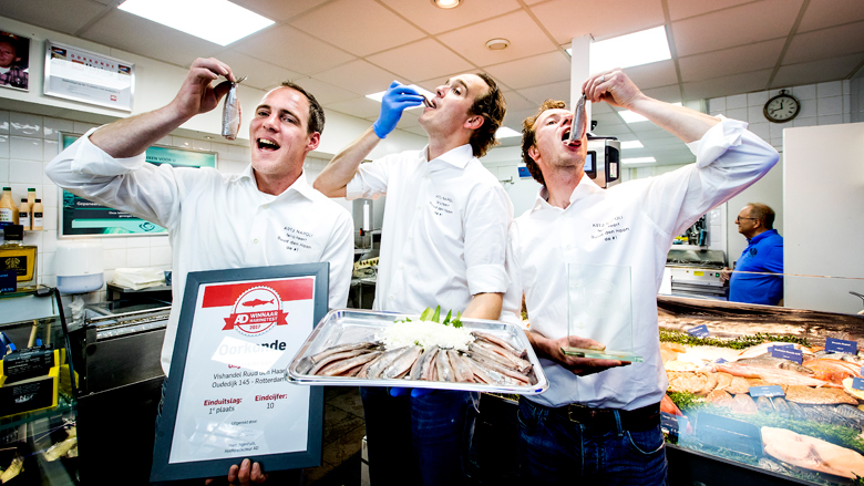 AD houdt op met haring-, friet- en oliebollentest vanwege ophef