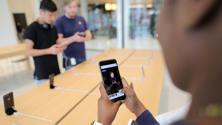 'iPhone-apps met camerapermissie kunnen stiekem foto's van je maken'