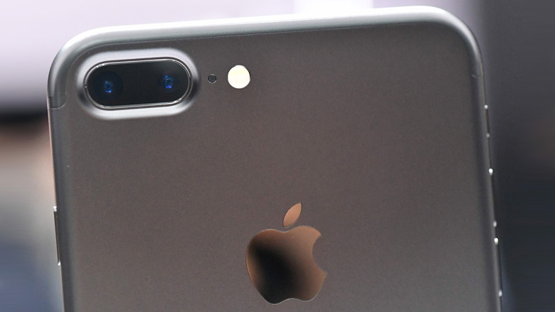 Waarom hebben sommige smartphones een dubbele camera op de achterkant?