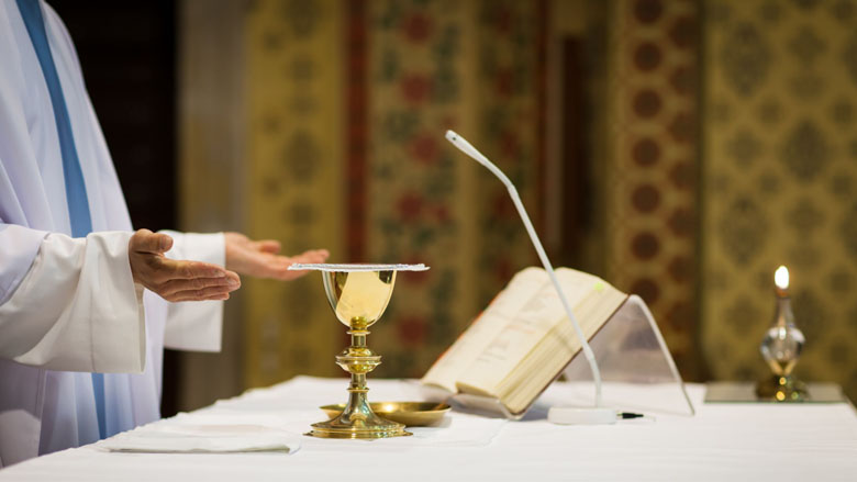 'Kerk mag niet meer neuzen in GBA'