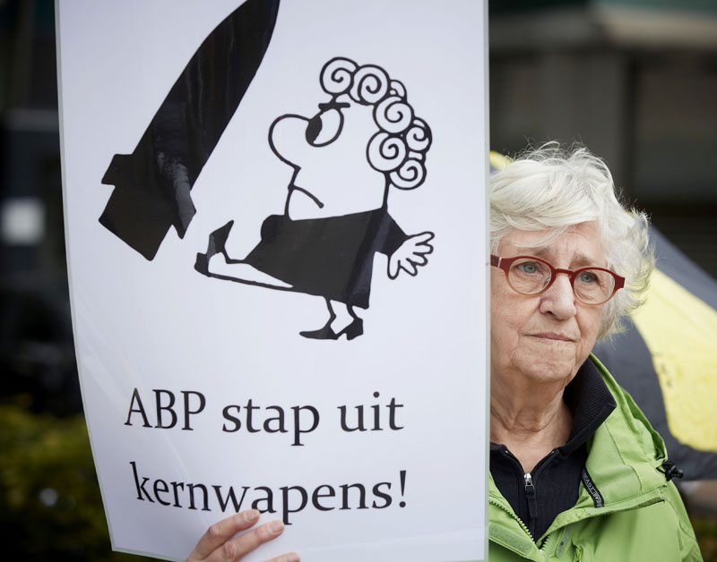 Nog veel geld naar 'kernwapenproducenten'