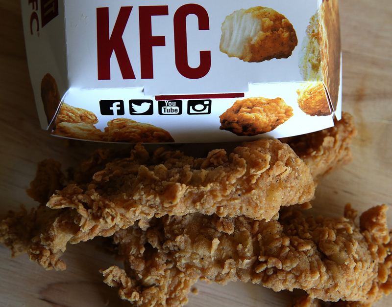KFC wint Liegebeestprijs 2015 om plofkip