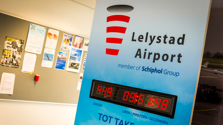 'Meer aandacht voor milieu-impact uitbreidingen luchthavens'