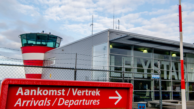Opening vliegveld Lelystad jaar uitgesteld