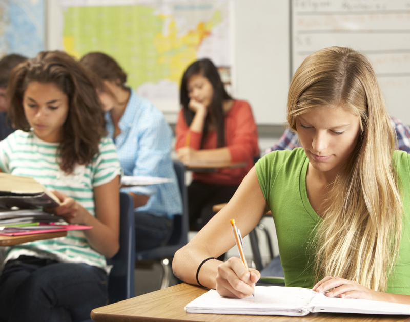 Pleidooi voor zwangerschapsles op school