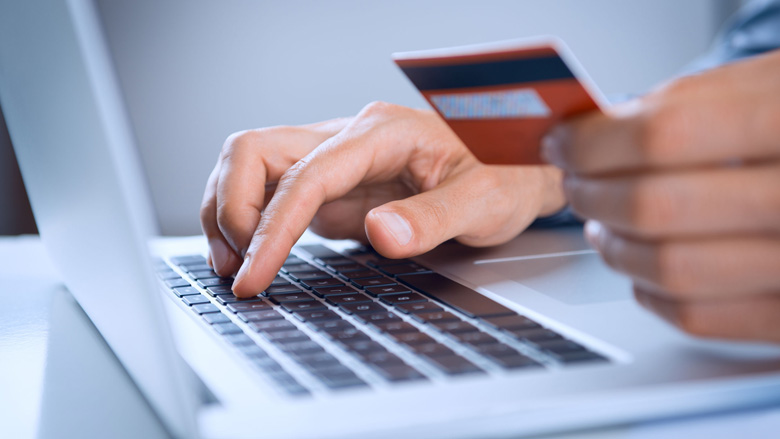 Zeven op de tien Nederlanders kopen online