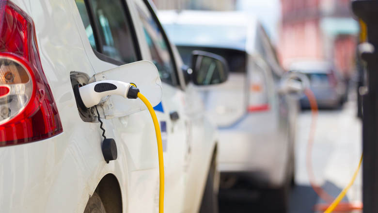'Meer laadpunten nodig voor elektrische auto'